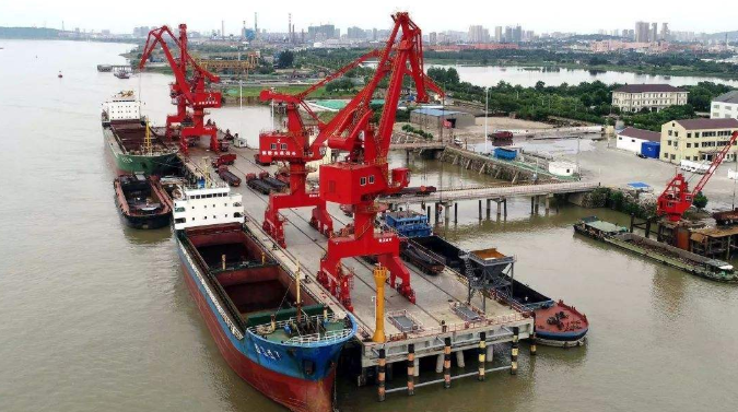 安宁概述露天料场港口封闭问题的实行方法